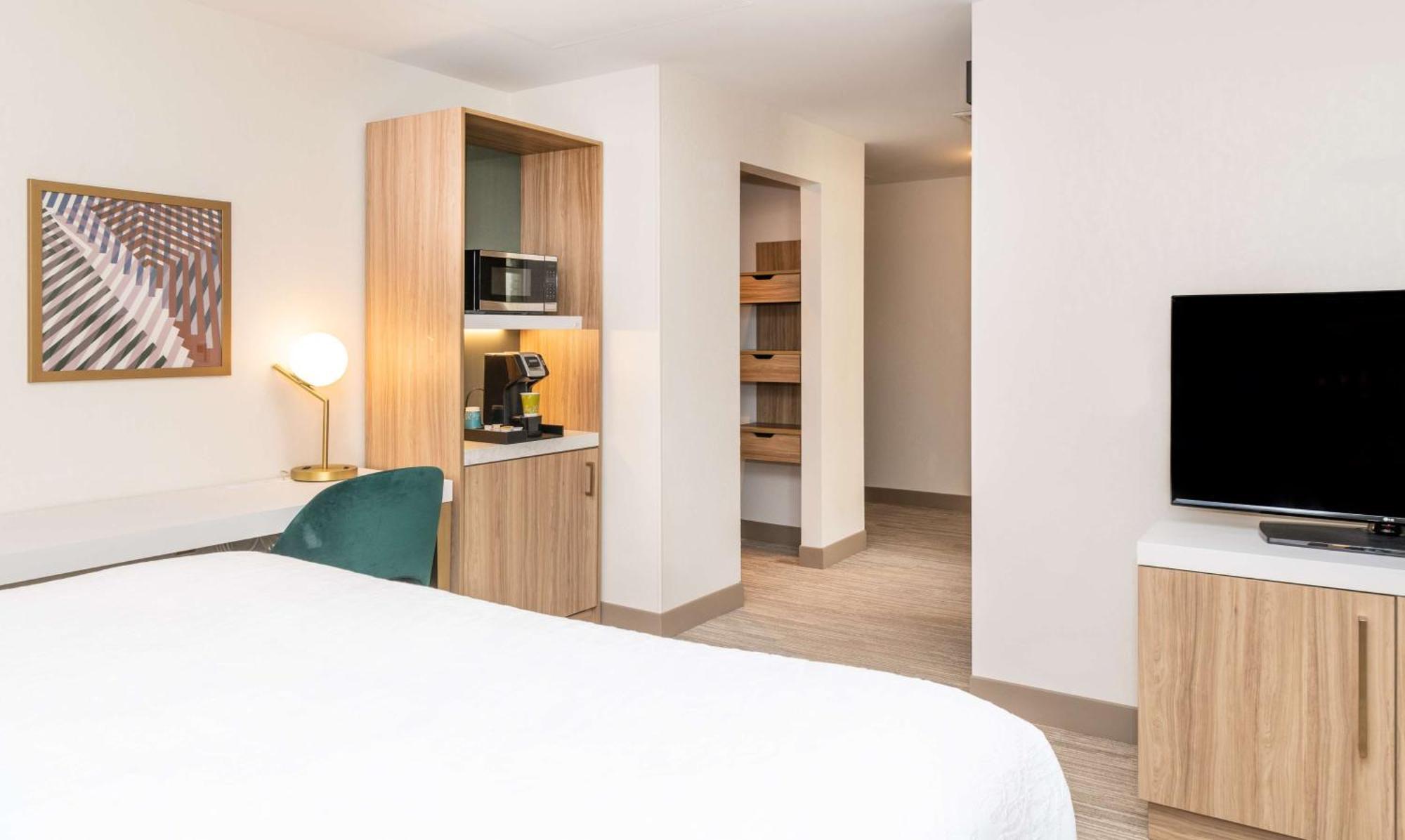 Hilton Garden Inn Flint Downtown Екстер'єр фото