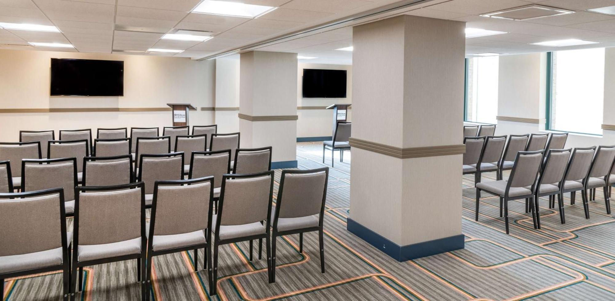 Hilton Garden Inn Flint Downtown Екстер'єр фото